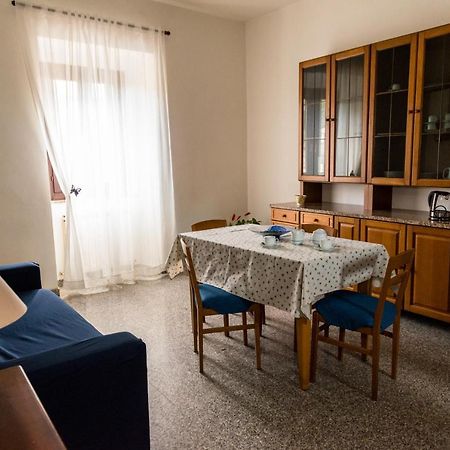 Sulle Orme Di Francesco Appartamento Blu Bastia Umbra Exterior foto